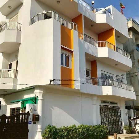 Dodoo Lodge Cotonou Exteriér fotografie